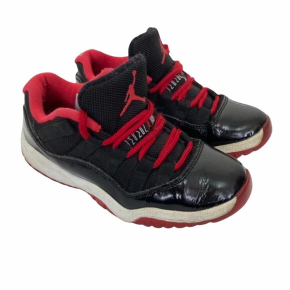Air Jordan 11 Retro Low BP bred sneakers 11C - Picture 1 of 7